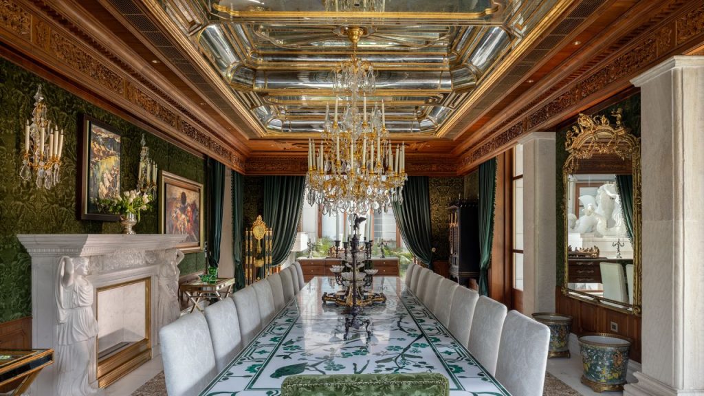 Tour A Maximalist Delhi Farmhouse where Versailles Meets Middle Eastern Opulence Tour A Maximalist Delhi Farmhouse where Versailles Meets Middle Eastern Opulence
